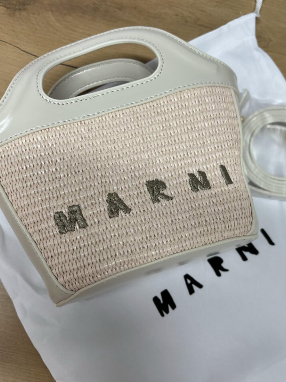 🌸Marni Pale Pink Raffia Mini Basket Bag Off-White Leather Convertible Crossbody - Picture 2 of 8